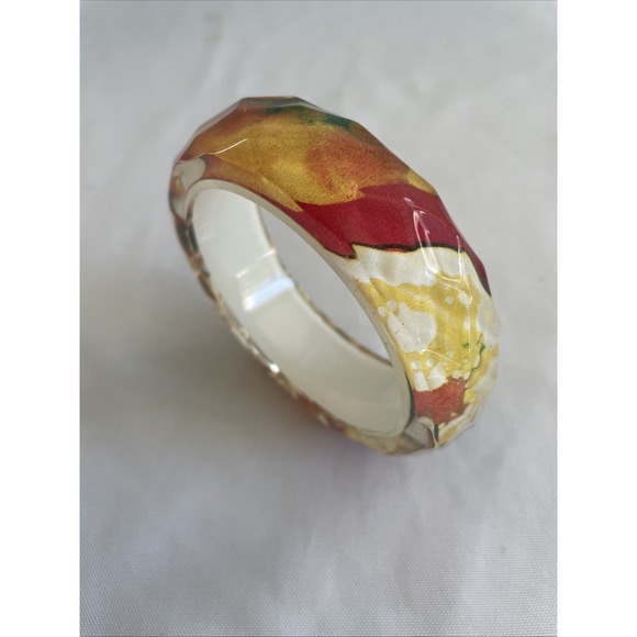 Beautiful Vintage Tie Dye Lucite Chunky Bangle Bracelet Boho Hippie Beach Vibe - Picture 3 of 5